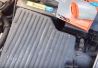 How To Change a Air Filter for a 2005 Dodge Neon (2000-2005)