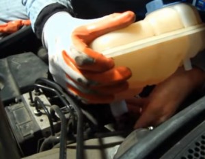 How to Do a 2004 Volkswagen Passat Oil Change