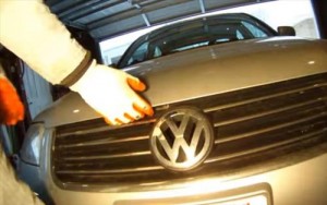 Step by step How to Do a Volkswagen Passat Oil Change (1999-2005)