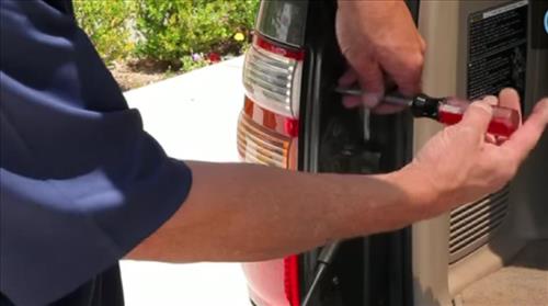 How to Install and Easy Change Tail Light Bulb step 1