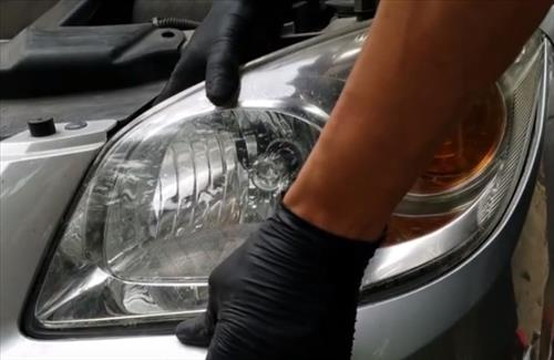 How to Replace Headlight Bulb 2005-2010 Chevy Cobalt Step 3
