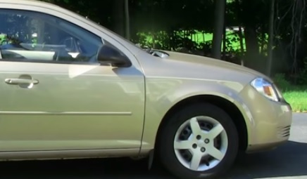 How to Replace Headlight Bulb 2005-2010 Chevy Cobalt