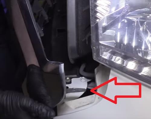 How to Replace Headlight Bulb 2014-2019 Toyota Tundra Step 5.5