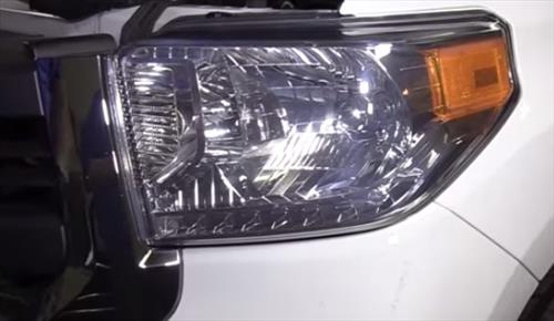 How to Replace Headlight Bulb 2014-2019 Toyota Tundra