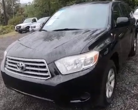 How to Replace Headlight Bulb Toyota Highlander 2007 2013