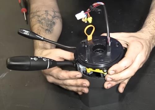 Causes and Fixes of a Jeep ESP BAS Light – BackYardMechanic Causes and Fixes of a Jeep ESP BAS Light – BackYardMechanic
