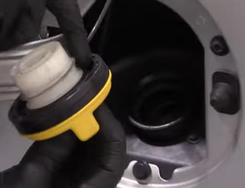 Causes and Fixes P0496 Chevy Traverse Gas Cap