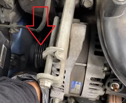 How to Replace Alternator Toyota Corolla Step 8