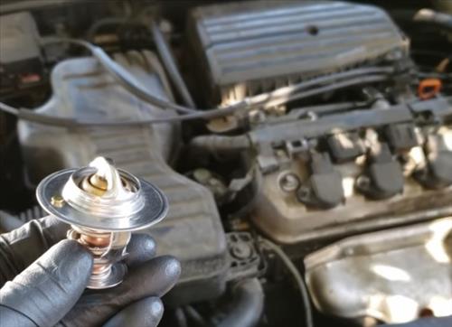 7 Common Symptoms of a Bad Engine Thermostat